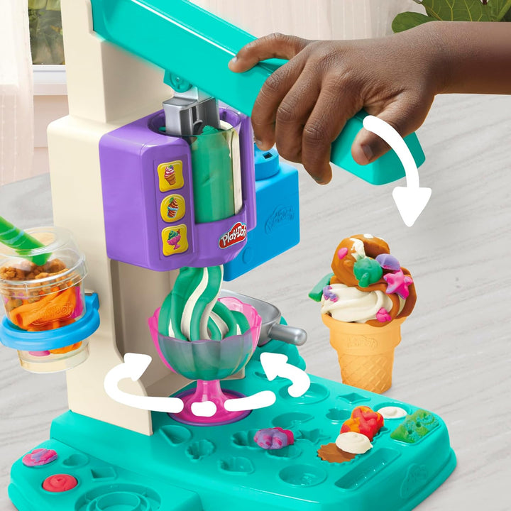 Play-Doh Bunte Regenbogen Eismaschine, 2 x 56g einfarbig & 3 x 56g zweifarbig, Spielküchen-Set mit Z