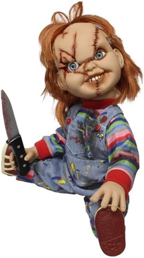 Mezco Close Up 25363 Child's Play bewegliche und sprechende Chucky Puppe