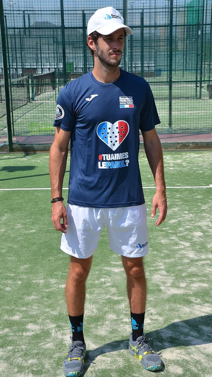 Barcelona Padel Tour - Joma Men's Short Sleeve Crew - Atmungsaktives Micro Mesh Gewebe mit Love Pade