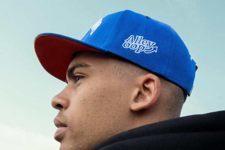 Nebelkind Snapback Cap Ballin' Blau Orange Basketball-Comic-Figur Grössenverstellbar Unisex One Size
