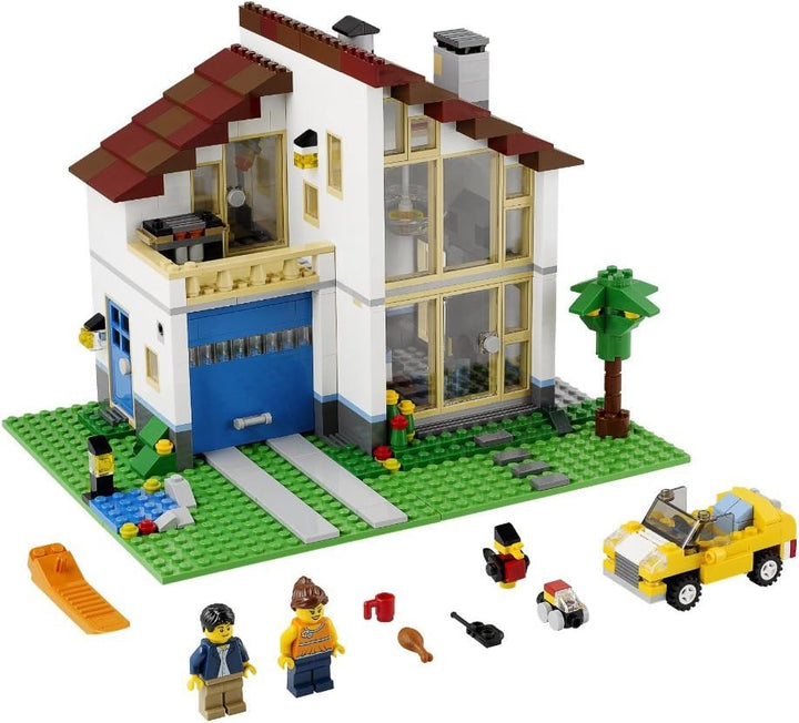 LEGO?? CREATOR?? 3-in-1 Family House Building Set - Mediterranean Villa | 31012 by LEGO