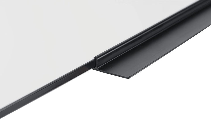 BoardsPlus Economy Magnetisches Whiteboard, 88 x 58 cm mit lackierter, trocken abwischbarer Stahlobe