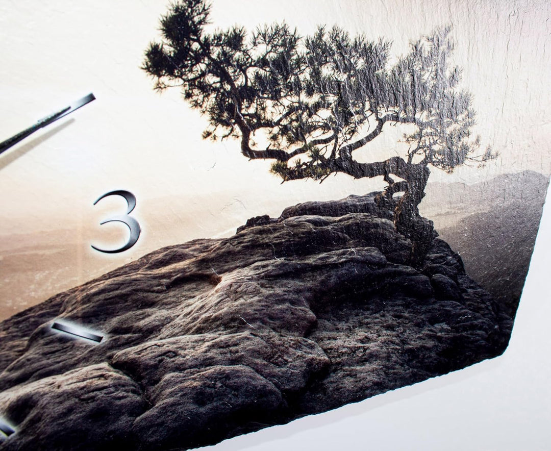 Kreative Feder Designer-WANDUHR Einsamer Baum aus Stein mit Zeigern aus gebürstetem Aluminium - Desi