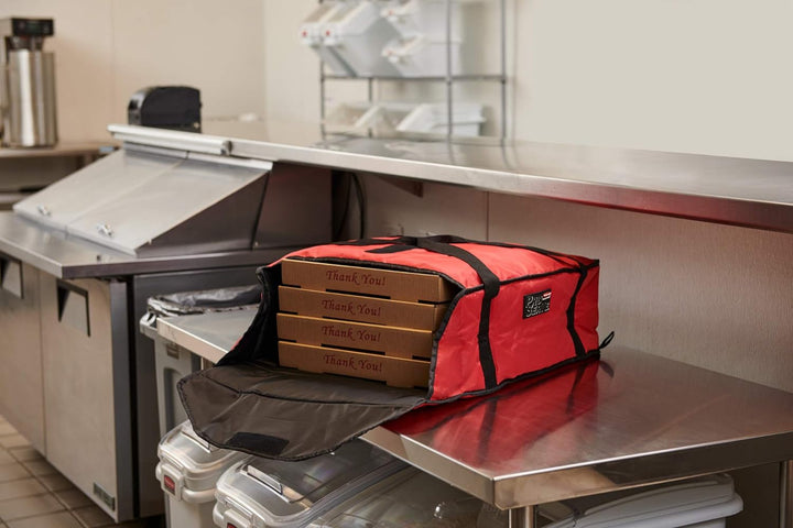 Rubbermaid Commercial Products Professional Large Pizza Delivery Bag - Red