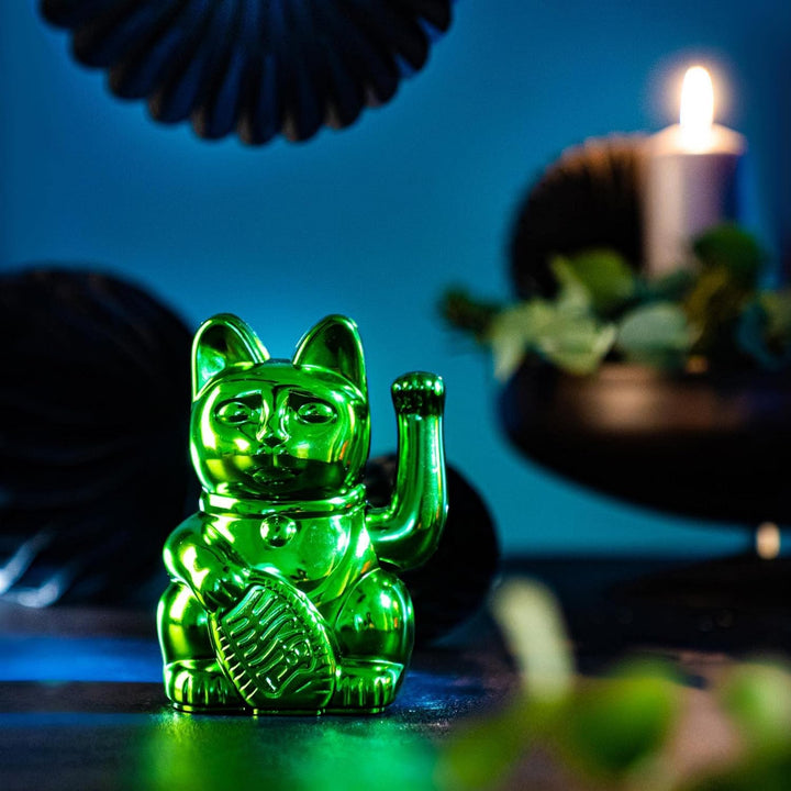 DONKEY Lucky Cat Festive Edition | Shiny Green - Grün glänzende Winkekatze mit der Bedeutung Besinnl