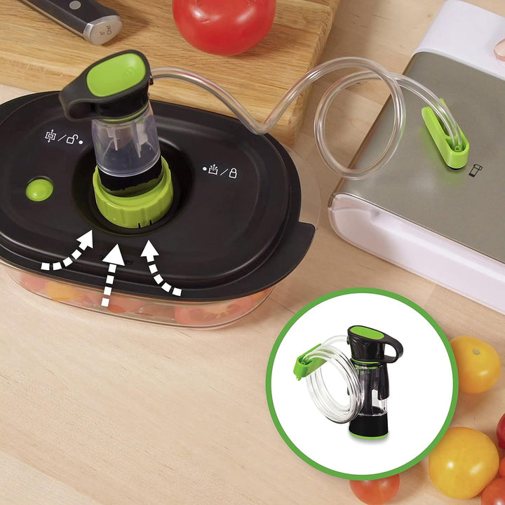 FoodSaver kompaktes Vakuumiergerät mit Handheld-Vakuumierer | 1 Rolle & 4 Beutel | Silber mit weisse