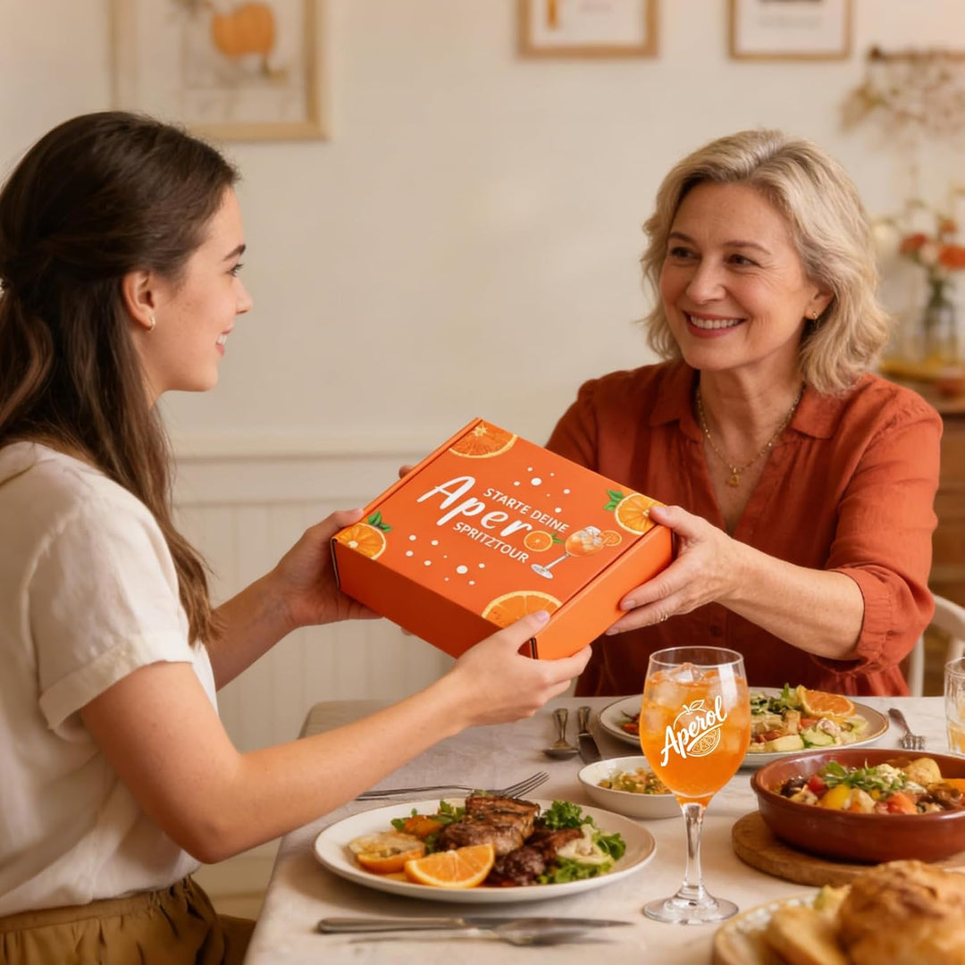 Aperol Geschenkset mit 2 Gläsern (430ml), Untersetzern, Trinkhalmen, Reinigungsbürste und Geschenkbo