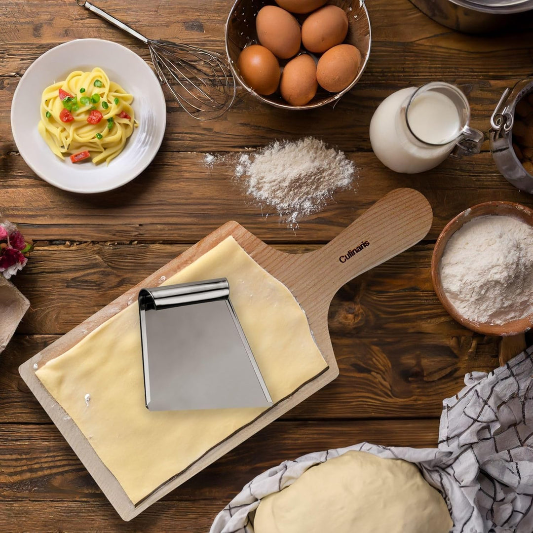 Culinaris - Spätzlebrett mit Schaber, Ahornbrett mit Metallschaber und Rrezeptbuch