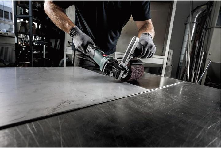 Metabo SE 17-200 RT Set Satiniermaschine, 602259500, im Stahlblech-Tragkasten