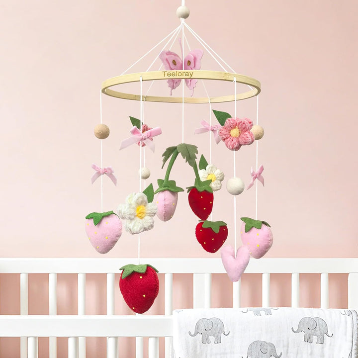 Mobile Baby mit Erdbeere, Blumen und Filzbällen Mädchen baby mobile windspiel für Babybett, Mobile B
