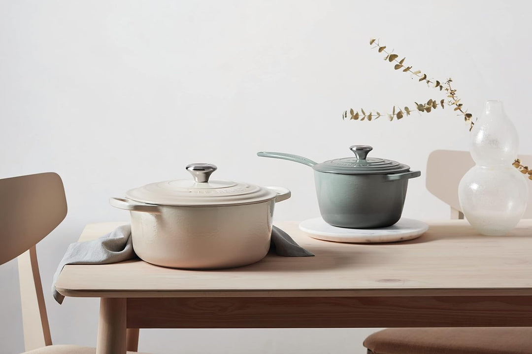 Le Creuset Signature Gusseisen-Bräter mit Deckel, Ø 26 cm, Rund, Für alle Herdarten und Induktion ge