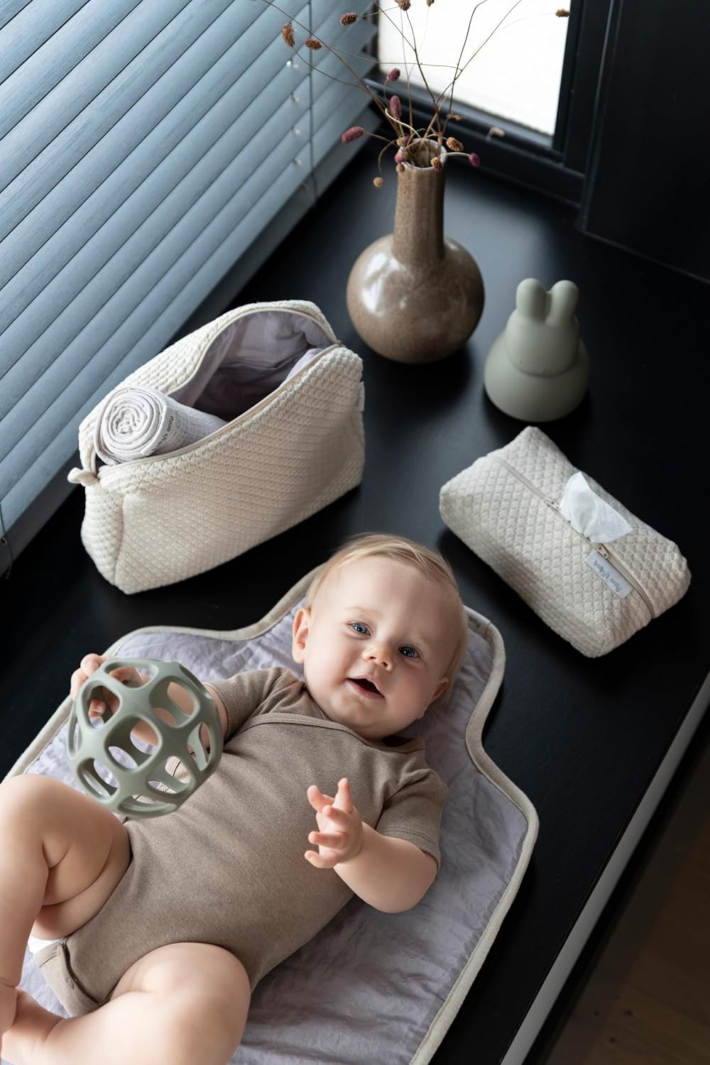 BO Baby's Only - Baby-Pflegetasche Sky - Wickeltasche - Kulturbeutel - Platz für Babypflegemittel -