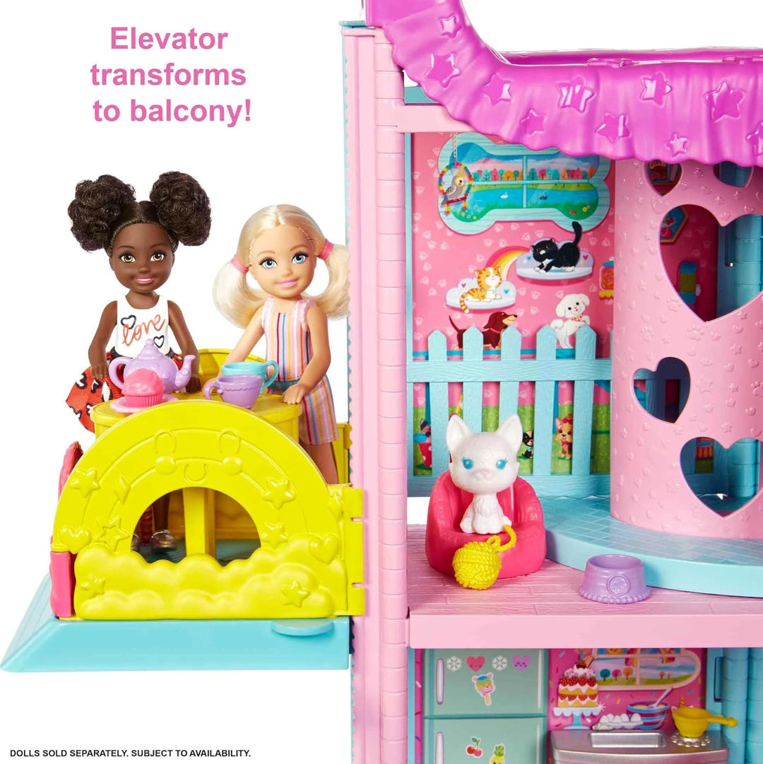 BARBIE Chelsea Spielhaus - 3 Etagen mit Verwandlungsfunktion, geheime Spielbereiche, Aufzug, Pool, R