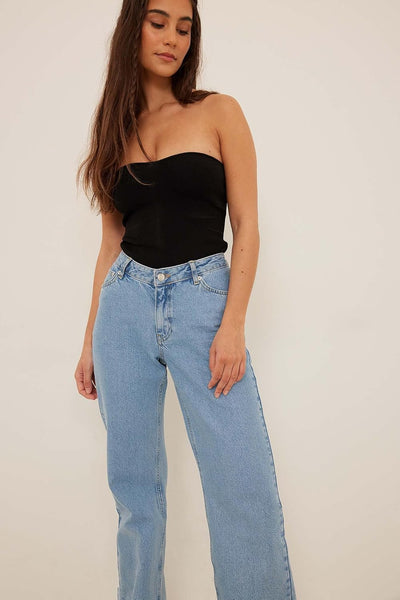 NA-KD Damen Raw Hem Side Slit Denim Jeans 44 Mid Blue, 44 Mid Blue