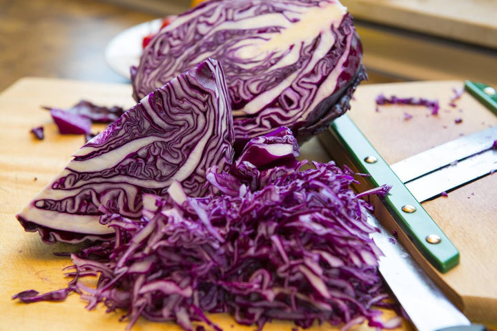 teemando® Krauthobel Gemüsehobel mit beweglichem Schlitten für sicheres Schneiden von Krautköpfen un