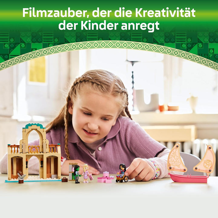 LEGO Wicked Glinda, Elphaba und Nessarose an der Universität Shiz - Spielzeug mit Boot, 3 Minifigure