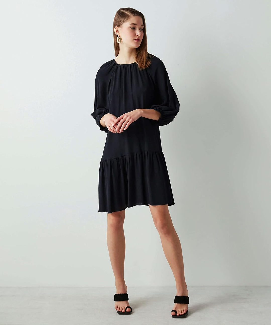 IPEKYOL Damen Low-Cut Back Dress 36 Schwarz, 36 Schwarz