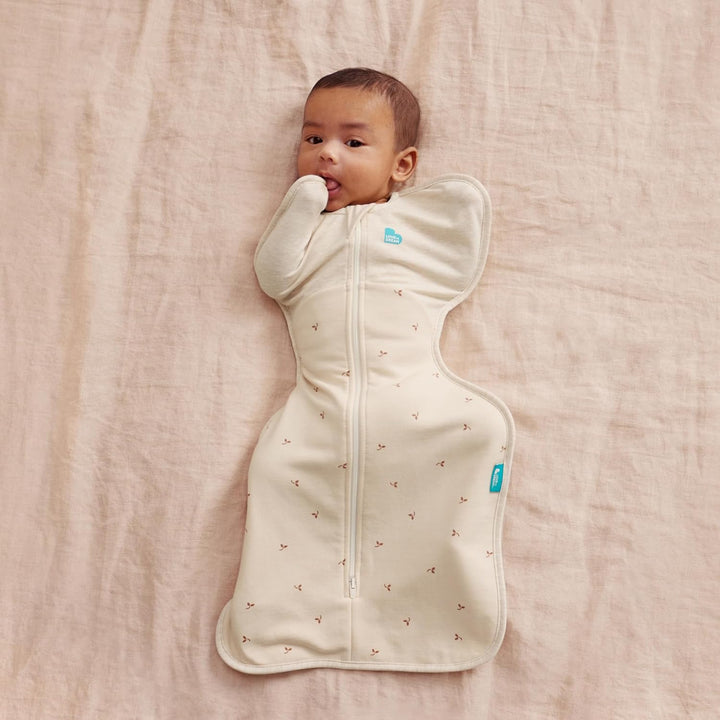 Love To Dream Swaddle UP, Medium 6–8,5 kg – Zweige Haferflocken, eng anliegende Passform, unterstütz