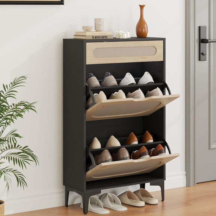 Garvee Schmaler Rattan Schuhschrank aus Holz – 2 Klappfächer + 1 Schublade, Höhenverstellbare Regalb