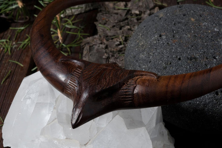 Windalf Keltischer Torques Aylan Ø 13 cm Drache Handarbeit aus Holz