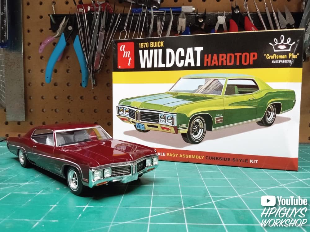 AMT AMT1379/12 1/25 1970er Buick Wildcat Hardtop Modellbausatz, Nicht bemalt