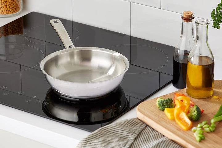 WMF Profi Bratpfanne Edelstahl 20 cm Induktion, Edelstahlpfanne 20 cm unbeschichtet, Cromargan Edels