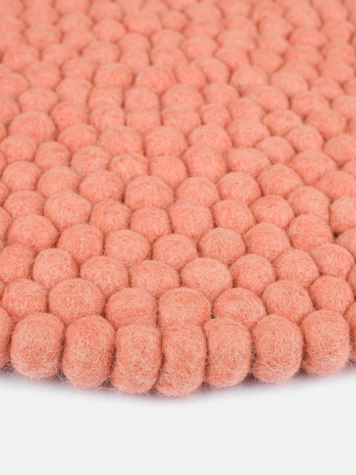 myfelt Filzkugel Sitzauflage Stuhlauflage - Lea - rund, Ø 36 cm, Lachsfarben, Lachsfarben