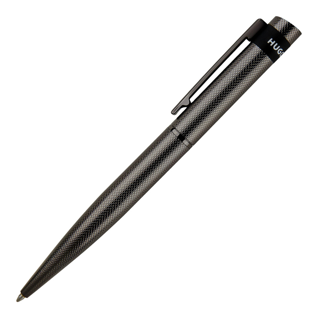 Hugo Boss Loop Diamond Kugelschreiber aus Messing in der Farbe Gun, Länge: 14,6cm, Minenfarbe: Blau,