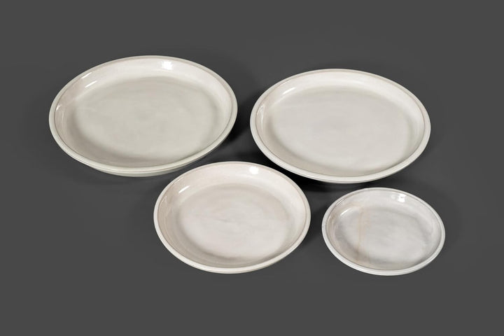 Vogeltränke/Teller/Untersetzer für Pflanzgefässe Blumentöpfe Blau Weiss Anthrazit glasiert aus Stein