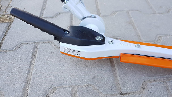 Stihl 42437405003 HL-KM 145° Grad Anbauwerkzeug Heckenschneider Kombiwerkzeug