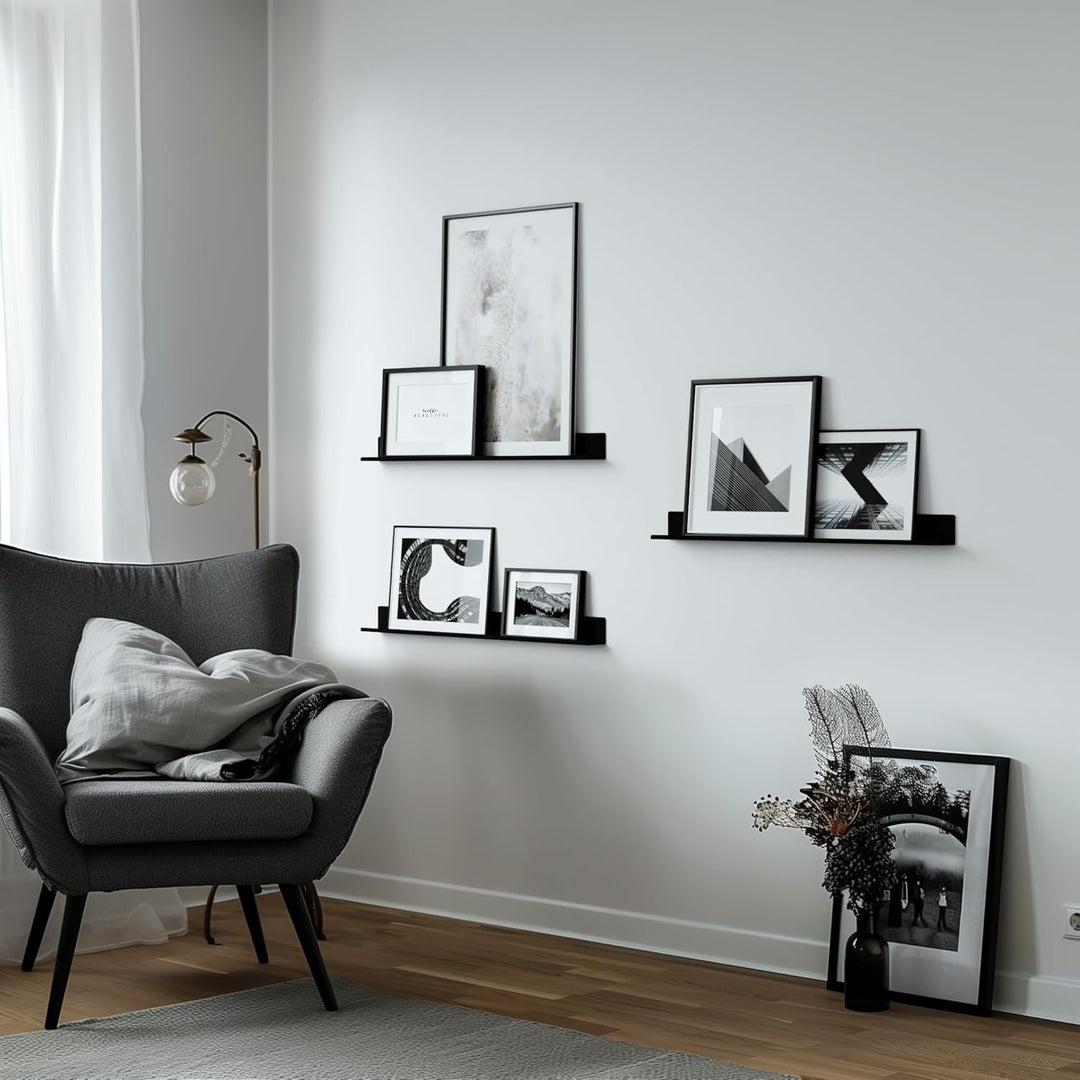 byde Ein schlankes Wandregal für Fotos, Bilder und Bücher. Modernes und minimalistisches Design. Her