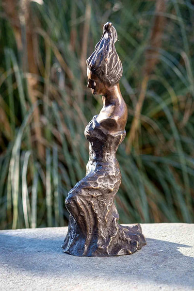 IDYL Bronze-Skulptur Moderne Frau | 40x18x15 cm | Bronze-Figur handgefertigt | Gartenskulptur - Wohn