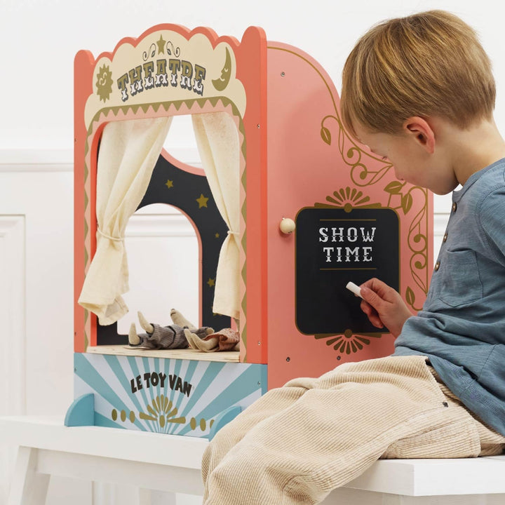 Le Toy Van - TV351 - Puppentheater für Kinder, ab 3 Jahren, Puppentheater aus Holz, Brettspiel, Roll