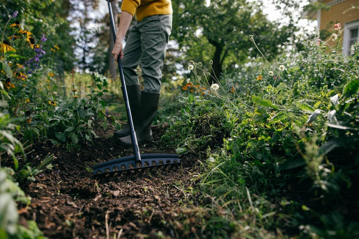 Fiskars Universal-Gartenrechen mit 12 gebogenen Zinken, Breite: 41 cm, glasfaserverstärkter Kunststo