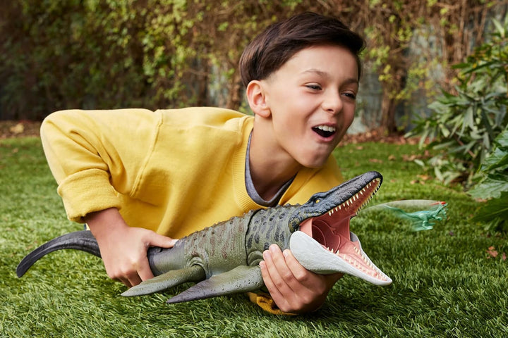 Mattel Jurassic World: Die Wiedergeburt Bite N Blast Mosasaurus Actionfigur und Mini-Dilophosaurus,