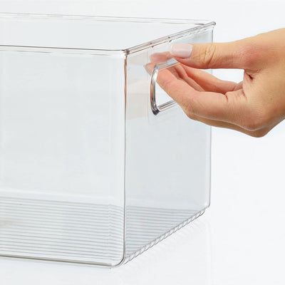 mDesign Ablagebox mit integrierten Griffen – grosse Aufbewahrungsbox für Make-up, Handtücher, Seifen