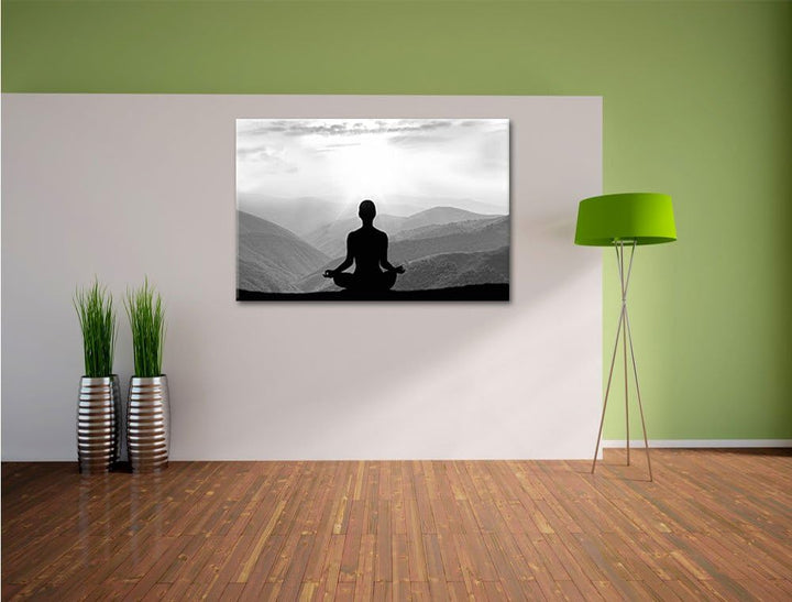 Pixxprint Meditierender Mensch in den Bergen Kunst B&W, Format: 100x70 auf Leinwand, XXL riesige Bil