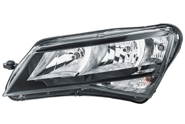 HELLA 1EJ 011 939-011 FF/Halogen-Hauptscheinwerfer - links - für u.a. Skoda Superb III Estate (3V5)