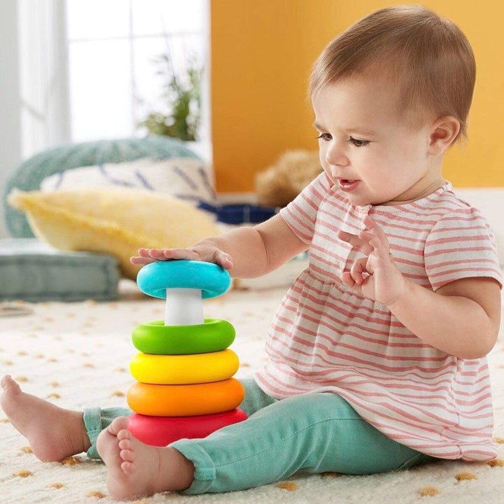 Fisher-Price GRF11 - Stapel & Sortier Spielset, 2 klassische Stapel- und Sortiersets, Babyspielzeug