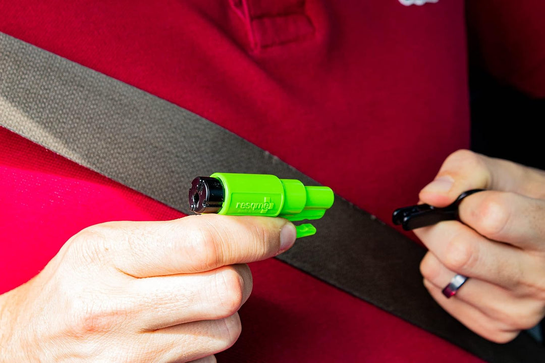 resqme, 3 Stück im Familienpack, das Original-Notfall-Schlüsselanhänger-Autoflucht-Werkzeug, 2-in-1