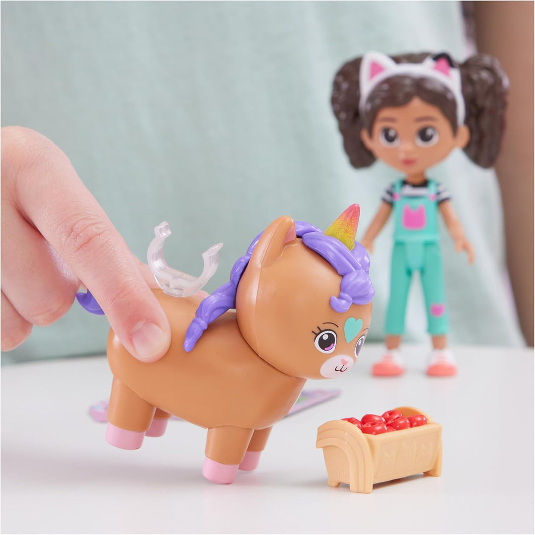DREAMWORKS GABBY'S DOLLHOUSE - Cat-tivity Set – Kittycorn Pferd - Set mit Gabby und Kico dem Regenbo