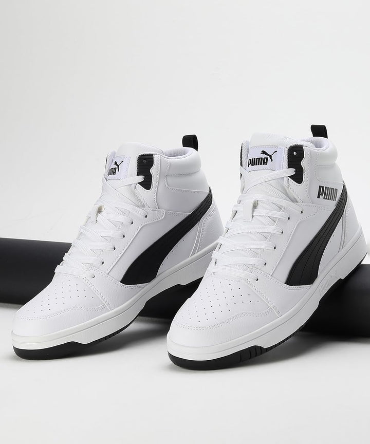 Puma Unisex Rebound V6Sneaker 42 EU Puma White Puma Black, 42 EU Puma White Puma Black