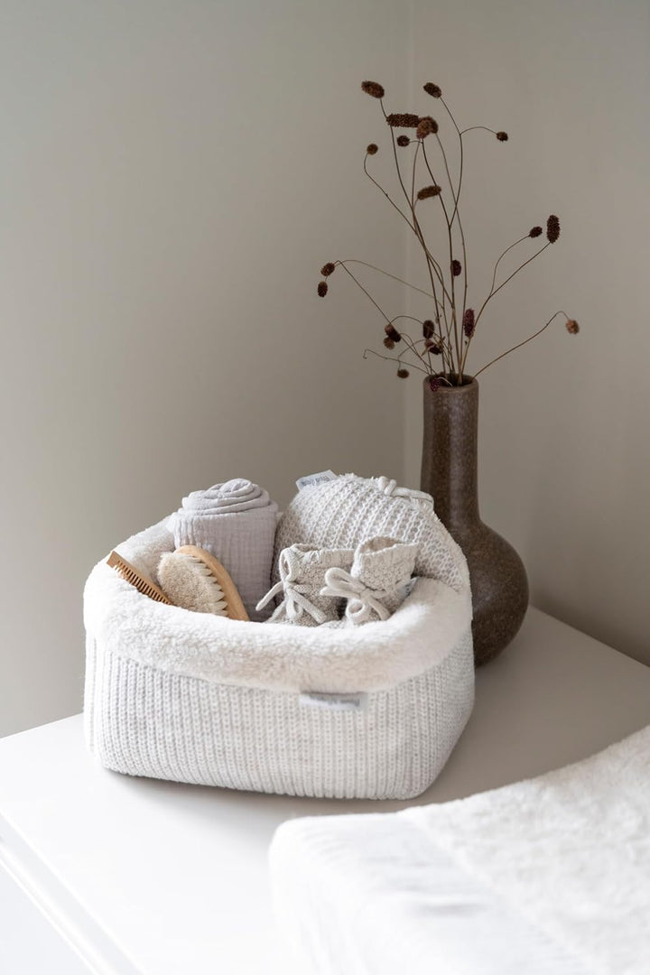 BO Baby's Only - Körbchen Hope - Wickeltisch Organizer - Gestrickte Aufbewahrungsbox für Kinderzimme