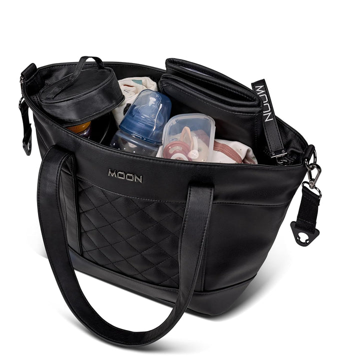 MOON Wickeltasche V-Shape black leather