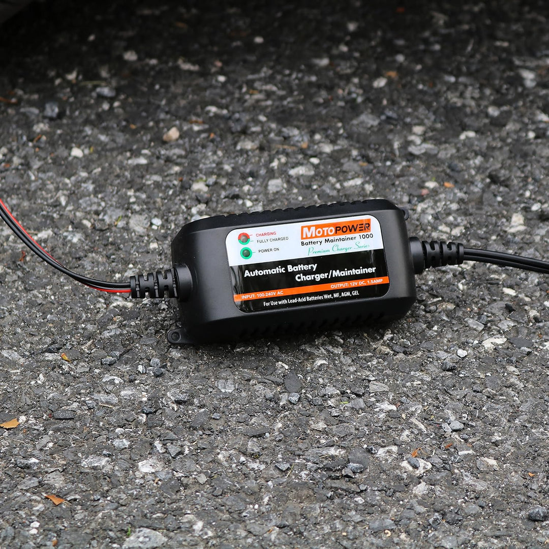 MOTOPOWER MP00206A 12V 1.5Amp Automatisches Ladegerät/Wartung für Autos, Motorräder, Geländefahrzeug