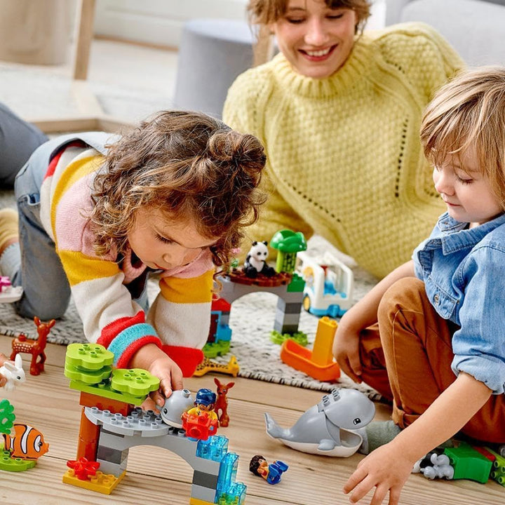 LEGO 10907 DUPLO Tiere der Welt, Tier Spielzeug für Kleinkinder im Alter von 2-5 Jahren, Lernspielze