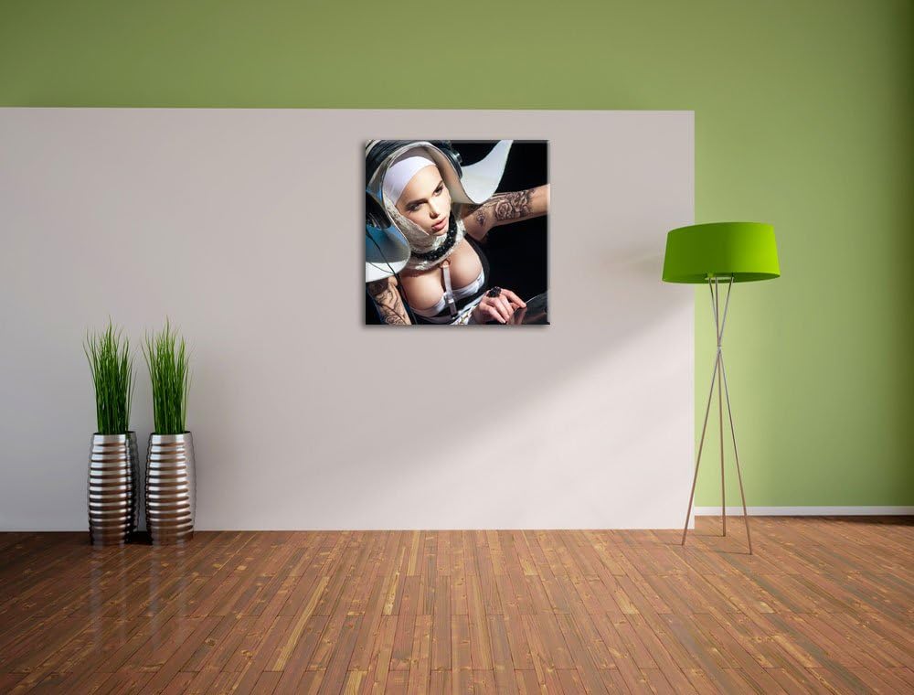Tätowierte DJ Frau, Format: 70x70 auf Leinwand, XXL riesige Bilder fertig gerahmt mit Keilrahmen, Ku
