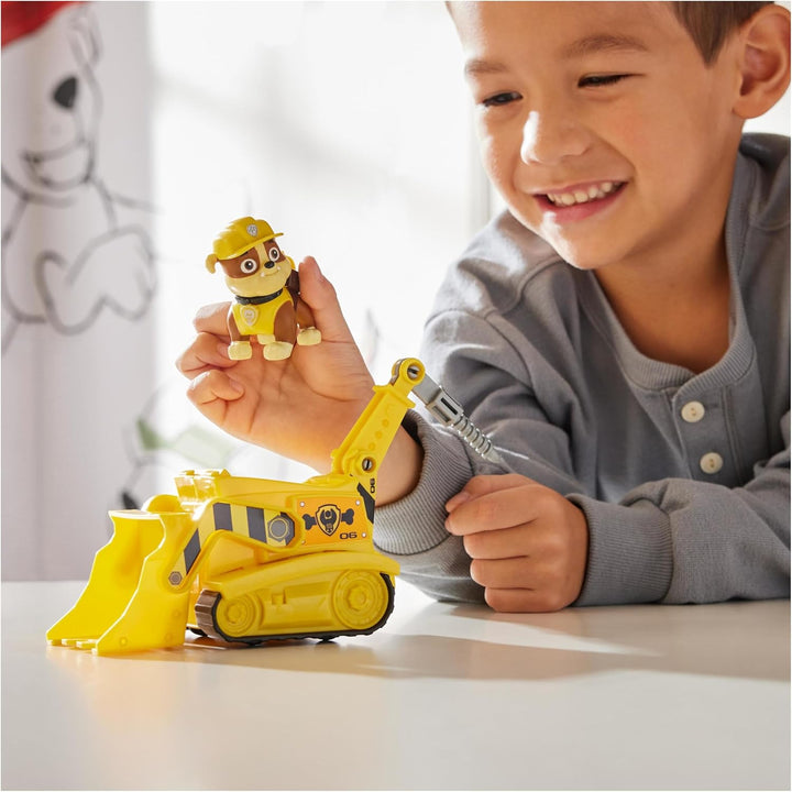 PAW Patrol, Baustellen-Fahrzeug mit Rubble-Figur (Sustainable Basic Vehicle/Basis Fahrzeug), Spielze