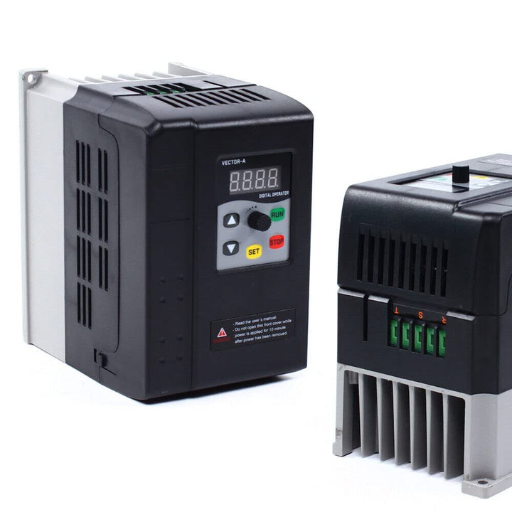 Frequenzumrichter, 1/3 Phase 220V 380V VFD Wechselrichter Variable Frequency Driver Inverter Motor D