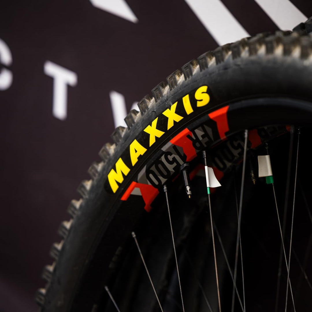 'Maxxis Forekaster - Dual Compound - Mountain Bike Tire - 27.5'', 29'' - MTB Tire' 1size, 1size